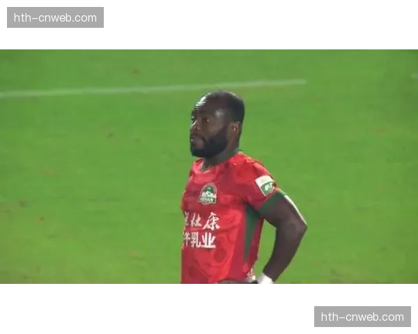 大连英博签下老将阿奇姆彭，外援年龄结构偏大成隐忧